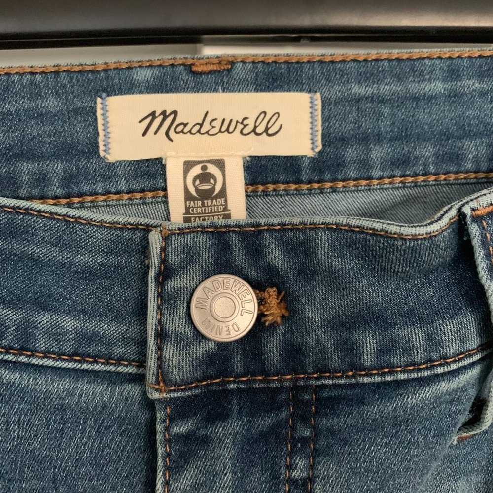 Madewell Curvy Roadtripper Jeans